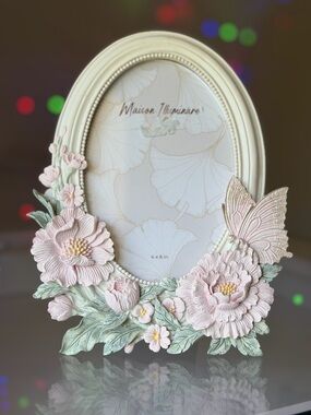 Shabby Chic Butterfly Picture Frame Floral Embellishments Pink & Green 4x6